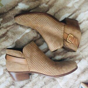 Sam Edelman Boots - Paula Perforated Suede Bootie Camel 9 EUC barely worn